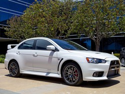 Mitsubishi Lancer Evolution Edisi Pamungkas Mulai Tampil di Jalan