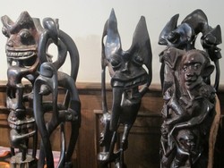 Patung Kayu Afrika yang Aneh & Mengerikan di Jepang