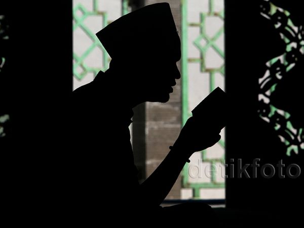 Masjid Agung Al-Barkah Dipadati Jamaah Itikaf