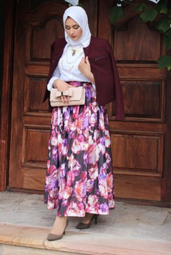 Foto: Ini Hijabers Asal Amerika yang Raih Gelar Siswi Berbusana Terbaik