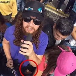 Ups! Aksi Copet Ini Terekam Berkat Tongsis