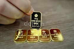 Harga Emas Stagnan Lagi di Rp 551.000/Gram