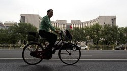 RI Tawarkan China Borong Surat Utang