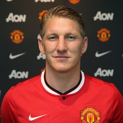 Schweinsteiger Cuma Mau Gabung MU Saat Tinggalkan Bayern