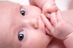 Dianugerahi Anak Spesial, Pria Ini Rela Bolak-balik Ponorogo-Jakarta