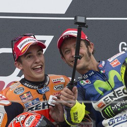 Rossi Prediksikan Kebangkitan Marquez