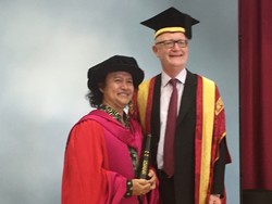 Andrea Hirata Raih Penghargaan Sastra Internasional dari Universitas Warwick