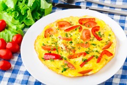Omelet Kentang dan Telur Ini Bisa Jadi Sajian Praktis Buat si Kecil