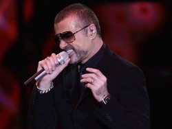 George Michael Bantah Direhabilitasi karena Kecanduan Kokain