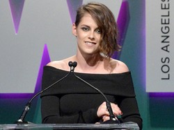Skandal Perselingkuhan dengan Sutradara Bikin Kristen Stewart Trauma