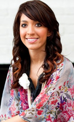 Bibir Pernah Jontor, Bintang Porno Ini Dilarang Untuk Suntik Filler