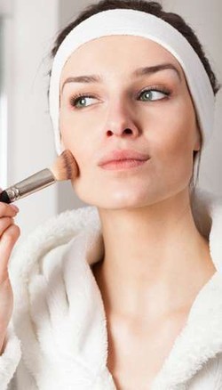 Tips Agar Make-up Tahan Lama Selama Silaturahmi Saat Lebaran