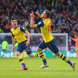 Nanti Malam Arsenal Luncurkan Kostum Away Barunya