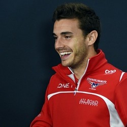 Jules Bianchi Tak Kunjung Sadar dari Koma, Optimisme Sang Ayah Mulai Kendur