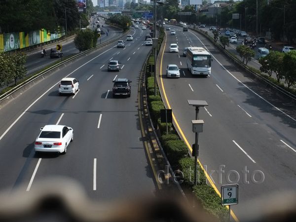 Ditinggal Pemudik, Jakarta Mulai Lengang