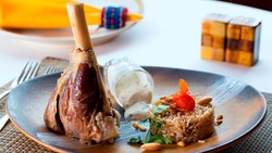 Kalau Tak Sempat Masak Sendiri, 5 Hotel Berbintang Ini Punya Menu Istimewa Lebaran