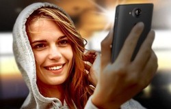 Wah, Acer Siapkan Ponsel Selfie 13 MP