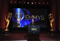 Tinggalkan DVD, Emmy Adopsi Chromecast