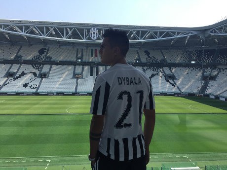 Dybala: 'I chose the 21 shirt because of Pirlo and Zidane' 