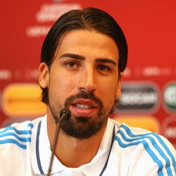 Khedira: Madrid dan Juventus Selevel