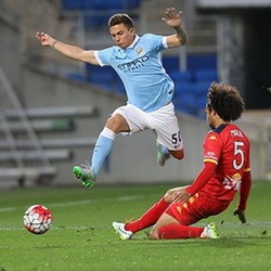 City Kalahkan Adelaide United 2-0