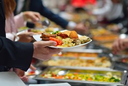 Malaysia Buang 30.000 Ton Lebih Banyak Makanan Saat Bulan Ramadan