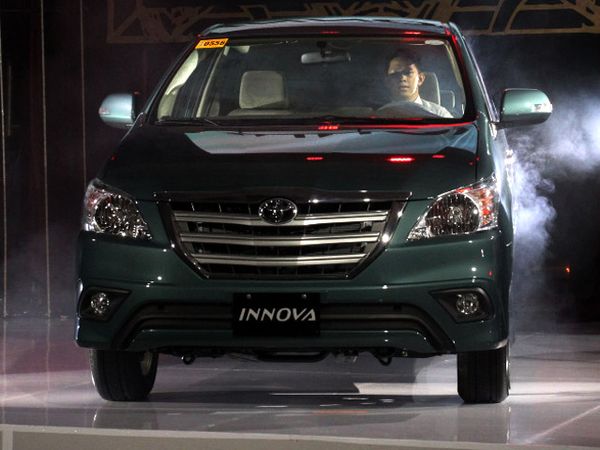 Toyota Innova Edisi 1 Juta Unit