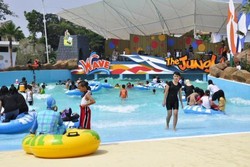 Byurr! 8 Waterpark Seru untuk Libur Lebaran di Sekitar Jakarta (2)