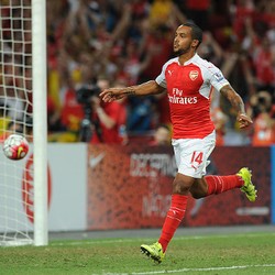Arsenal Kembali Bahas Kontrak Baru dengan Walcott