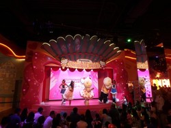 Malaysia Punya Dunia Hello Kitty yang Menggemaskan!