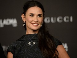 Ada Pria Tewas di Kolam Renang Rumahnya, Demi Moore Masih Shock