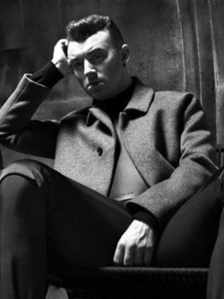 Sam Smith Jadi Bintang Kampanye Terbaru Balenciaga