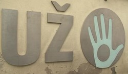 Begini Jadinya Kalau Para Seniman Membuat Negara