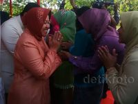 Risma Gelar Halal Bihalal