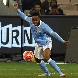 Nasri Balas Cemoohan Fans terhadap Sterling