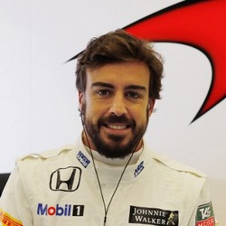 Gaji Alonso Tertinggi, Hamilton Ketiga