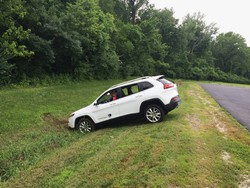 Jeep Cherokee Rentan Diretas, Ini Antisipasi FCA