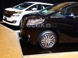 Toyota: Alphard dan Camry Enaknya Pakai RON 92