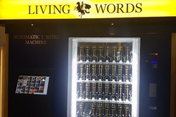 Beda! Bandara Balikpapan Punya Mesin Penjual Baju Otomatis