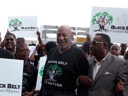 Bill Cosby Gunakan Uang dan Ketenaran untuk Cabuli Sejumlah Wanita