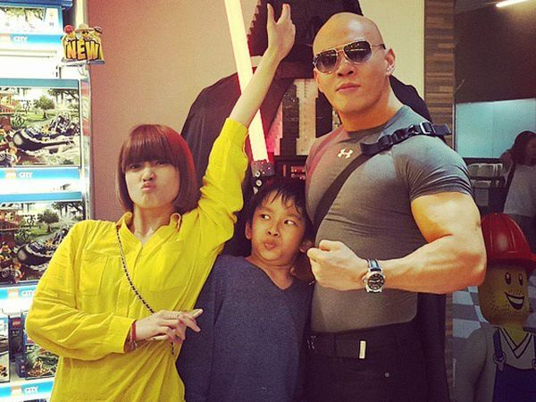 Potret Kedekatan Chika Jessica, Azka dan Deddy Corbuzier