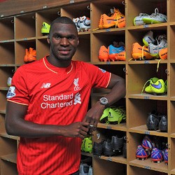 Benteke Lebih Cocok dengan Gaya Main Chelsea Ketimbang Liverpool