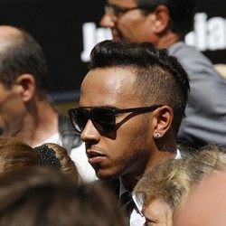 Hamilton Akan Bawa Semangat Pantang Menyerah Bianchi di GP Hongaria