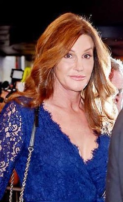 Pasca Berubah Jadi Wanita, Ini Wajah Caitlyn Jenner Tanpa Make Up