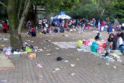 Kebun Binatang Bandung Penuh Sampah, Ridwan Kamil Geram