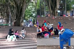 Turis Membludak, Sampah Kebun Binatang Bandung Naik 10 Kali Lipat