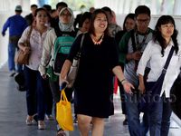 Usai Libur Lebaran, Sebagian Warga Mulai Beraktifitas
