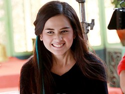 Syuting Hari Pertama, Cut Meyriska Merasa Kaku