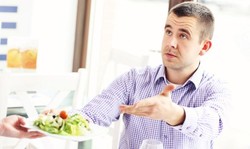 Mau Ajukan Keluhan di Restoran? Coba Perhatikan 5 Hal Penting Ini