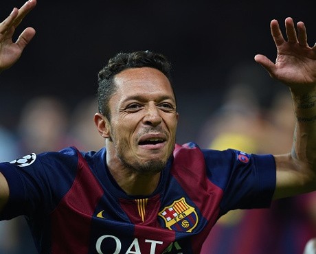 Adriano Sangat Tergoda Gabung Roma